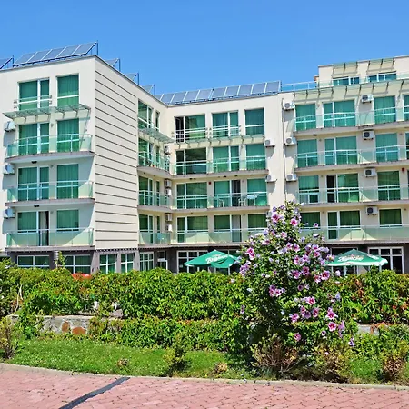 Clara Aparthotel Burgas City