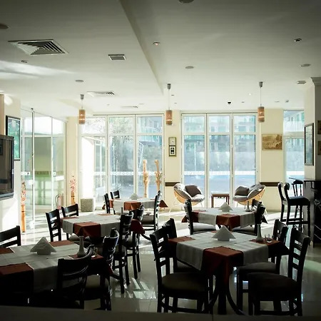 Clara 3* Burgas City