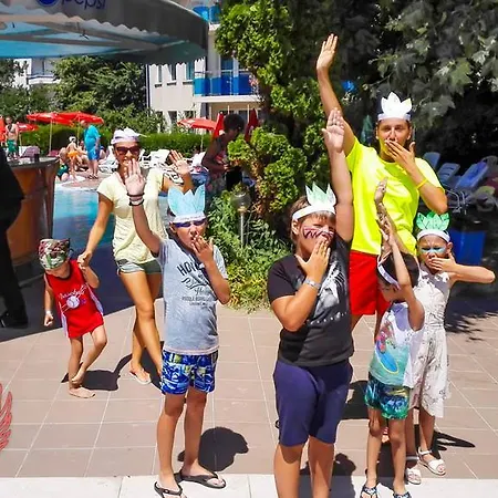 Clara Apartahotel Burgas